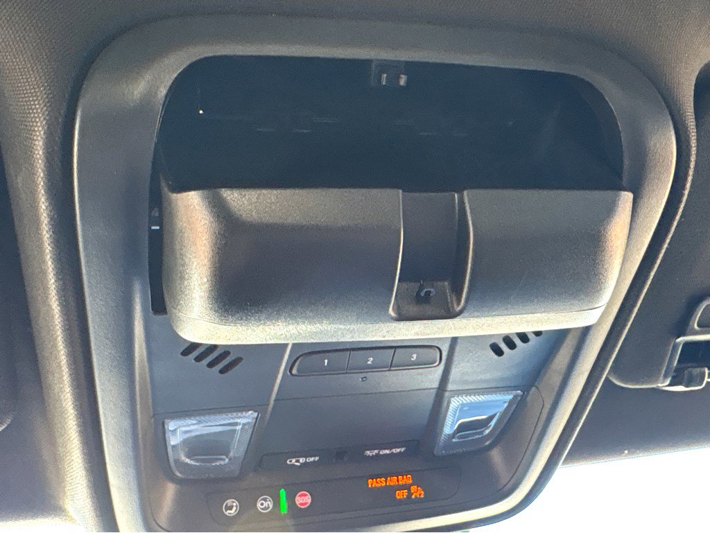 Certified 2024 Cadillac XT4 Premium Luxury image 26