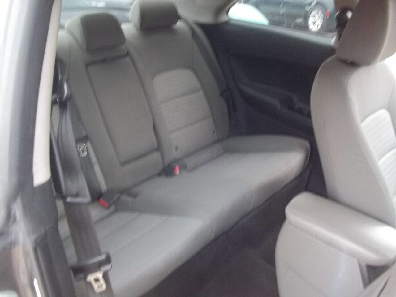 Used 2014 Hyundai Elantra image 12