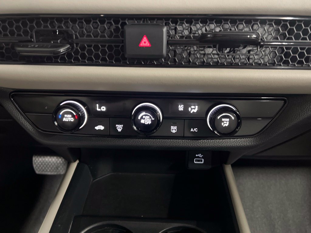 Used 2025 Honda HR-V LX image 25