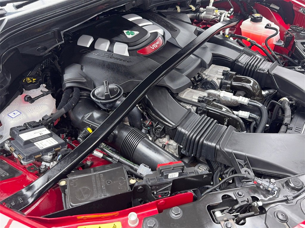 Used 2024 Alfa Romeo Stelvio Quadrifoglio w/ Active Assist Plus Package image 56