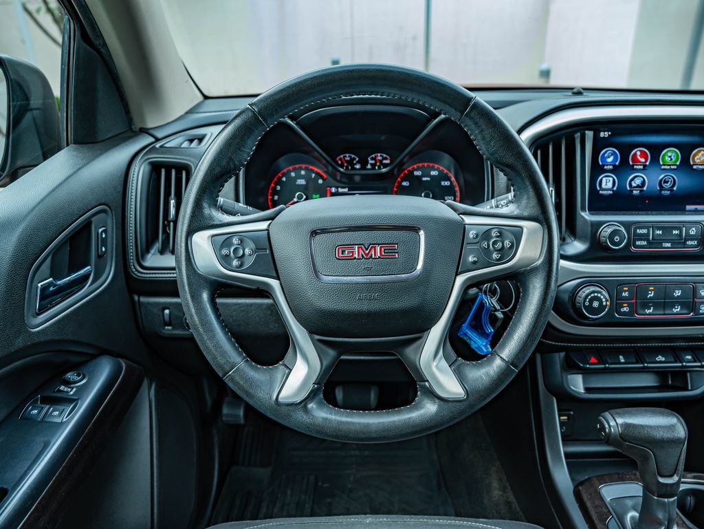 Used 2015 GMC Canyon SLE RWD image 23