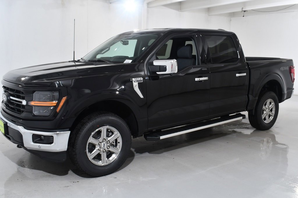 New 2025 Ford F150 XLT w/ Equipment Group 302A MID image 2