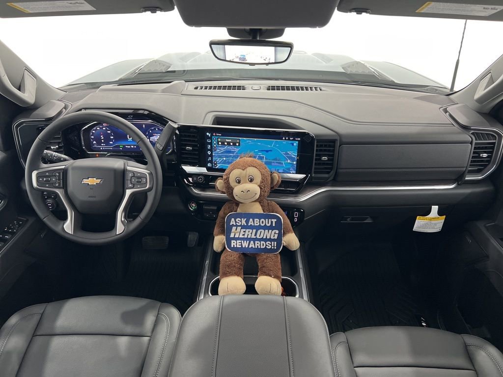 Used 2025 Chevrolet Silverado 2500 LTZ w/ LTZ Premium Package image 19