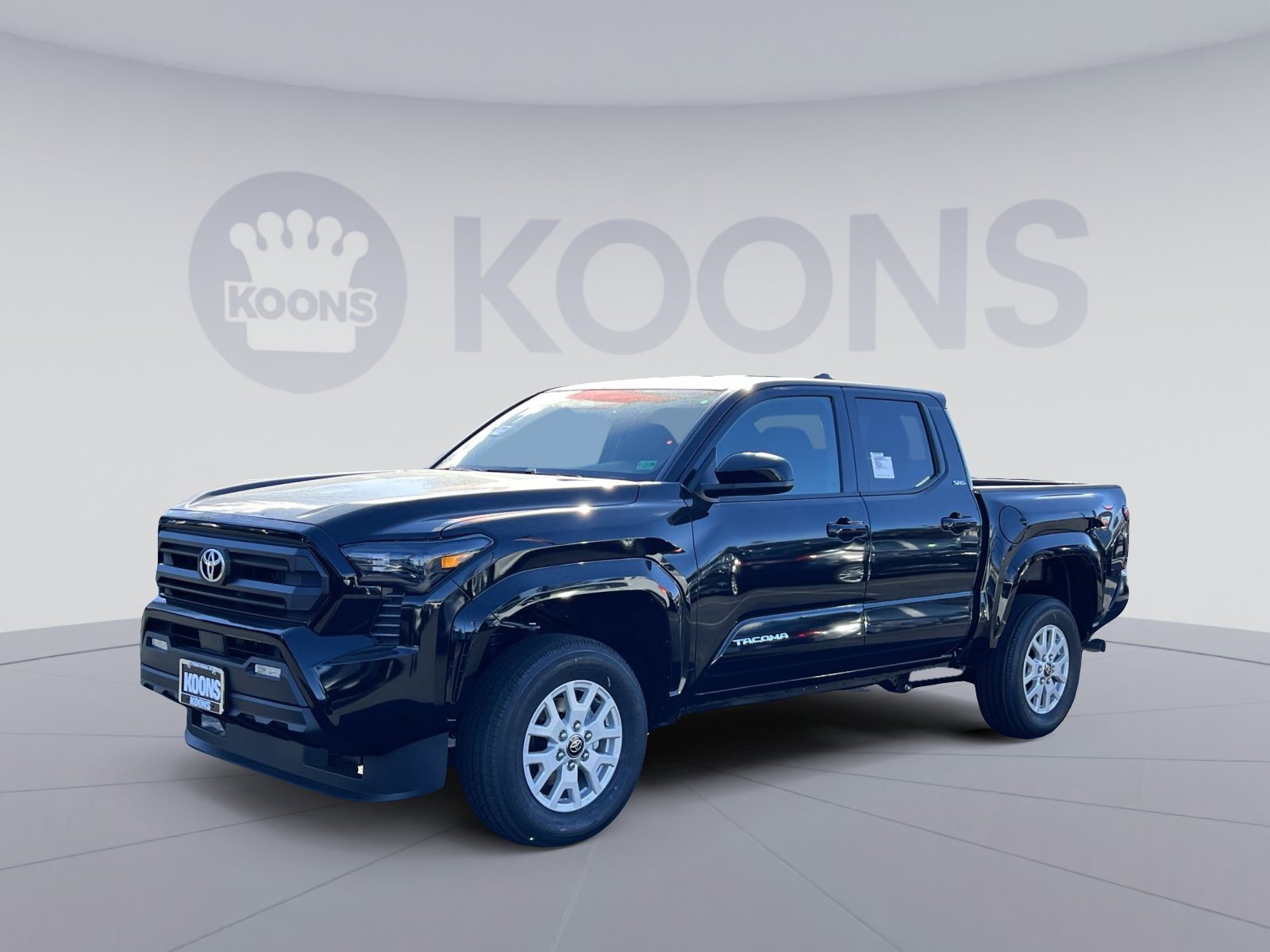 New 2025 Toyota Tacoma SR5