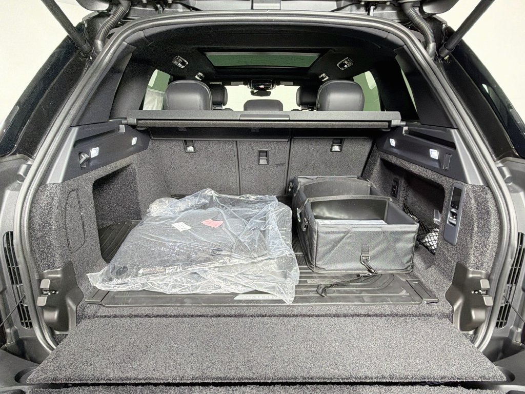 New 2027 Land Rover Range Rover SE AWD/4WD image 28