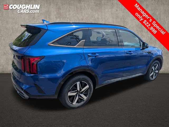 Used 2022 Kia Sorento S w/ Panoramic Sunroof Package FWD image 8