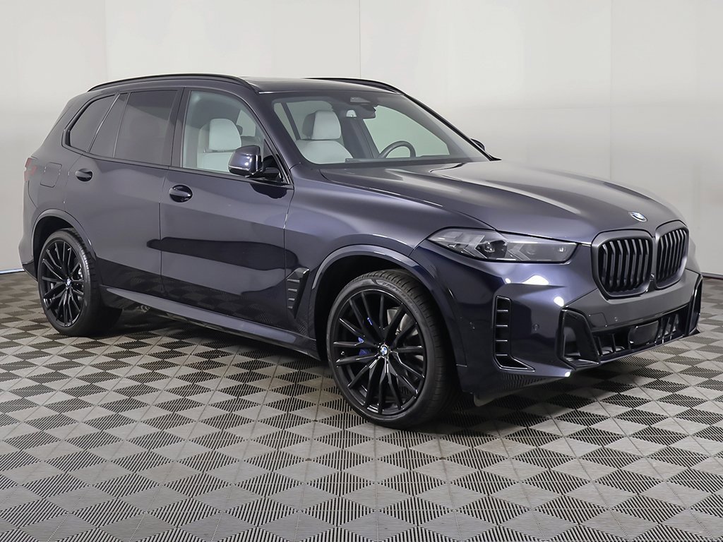 Used 2024 BMW X5 xDrive40i w/ M Sport Package image 55