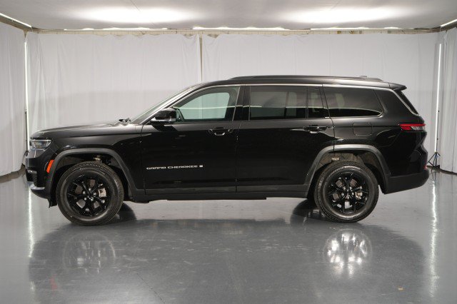 Used 2025 Jeep Grand Cherokee L Limited w/ Luxury Tech Group II AWD/4WD image 2