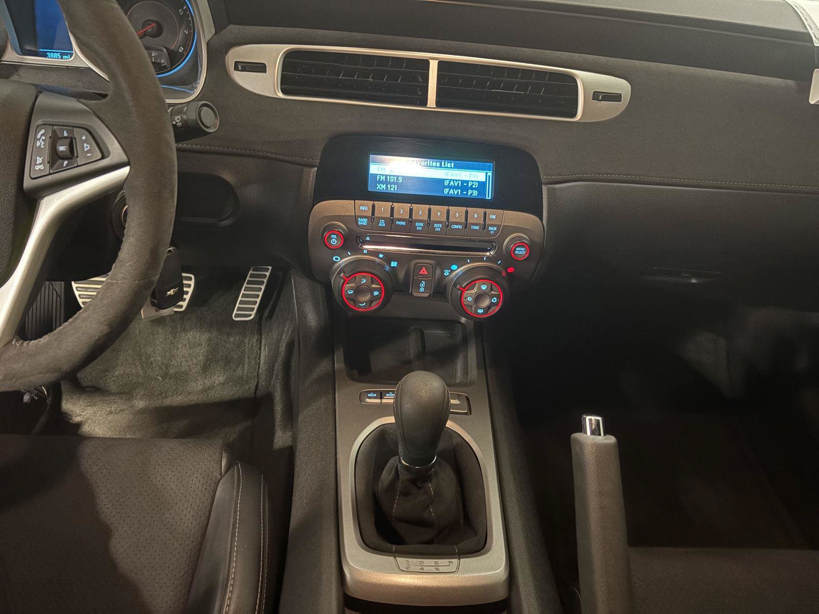 Used 2015 Chevrolet Camaro Z/28 RWD image 26