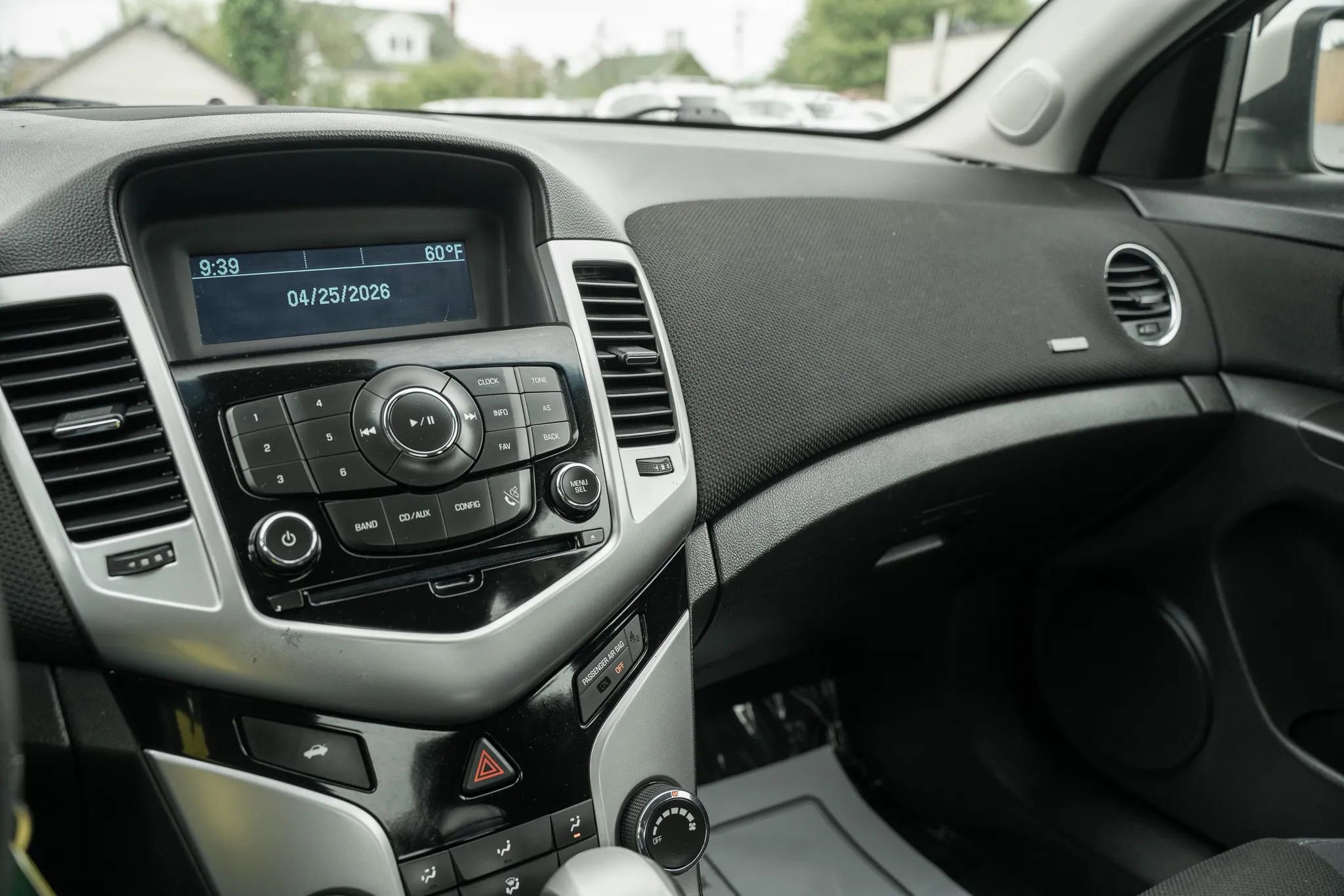 Used 2015 Chevrolet Cruze LT w/ RS Package FWD image 17
