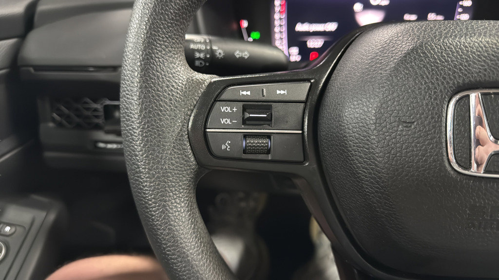 Used 2024 Honda Accord LX image 21