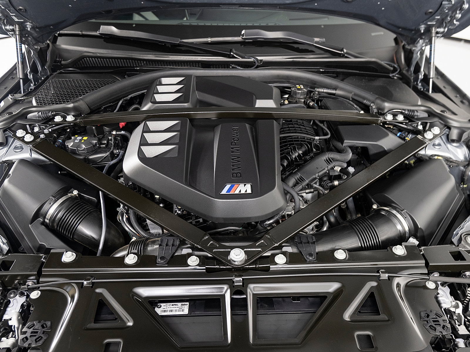 Used 2025 BMW M4 xDrive Competition image 39