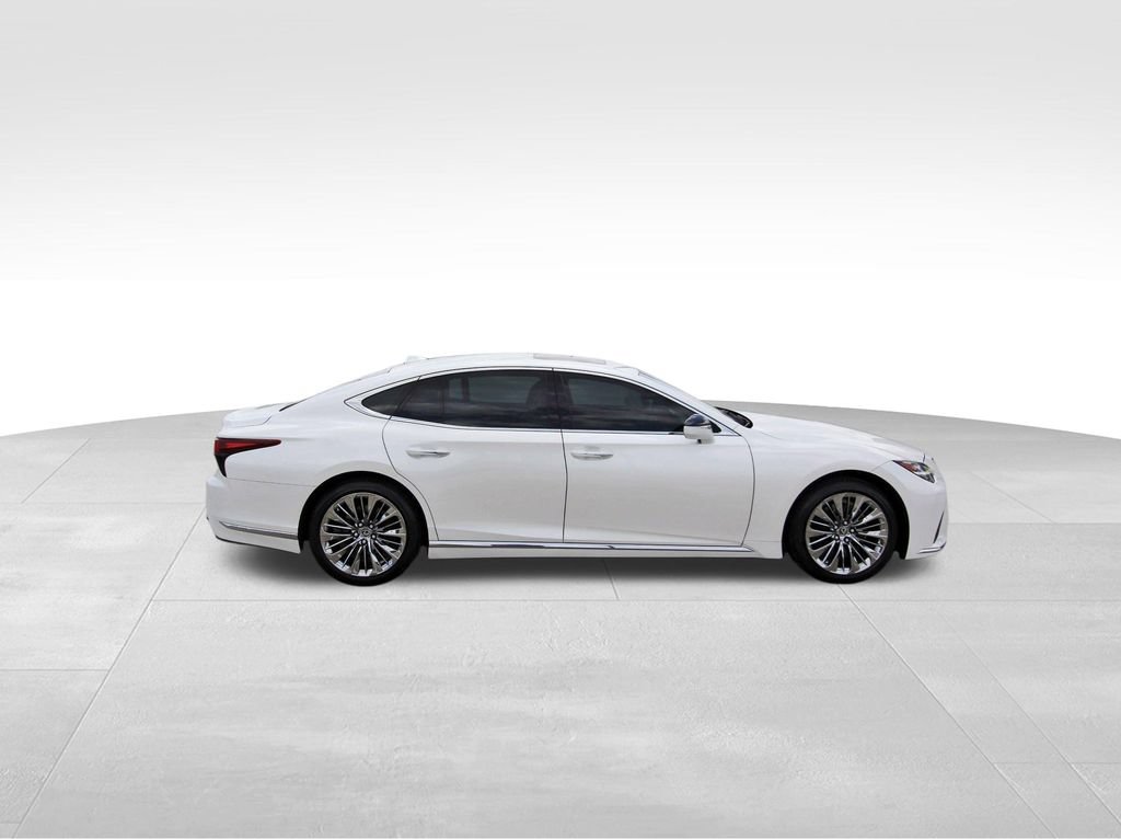 Used 2022 Lexus LS 500 RWD image 5