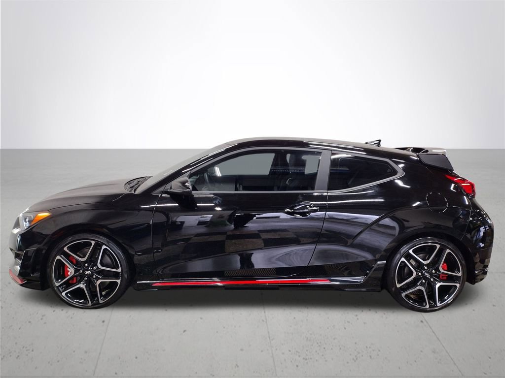 Certified 2022 Hyundai Veloster N Base image 10