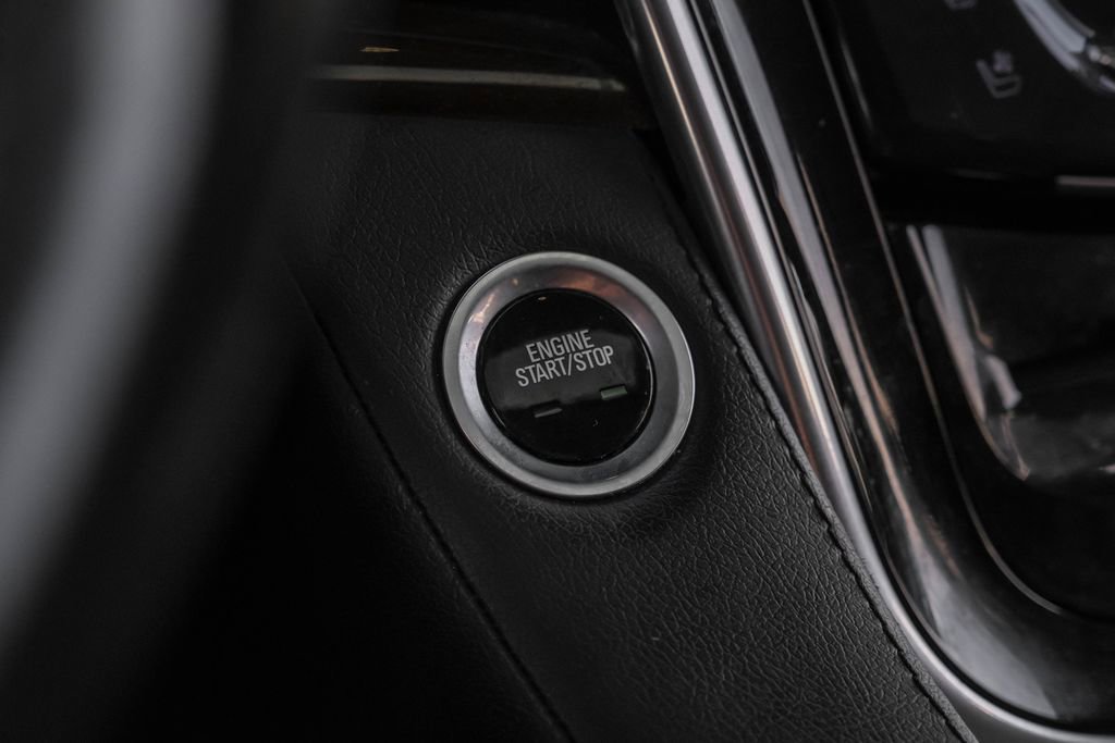 Used 2020 Cadillac Escalade ESV Luxury w/ Escalade Sport Edition image 16