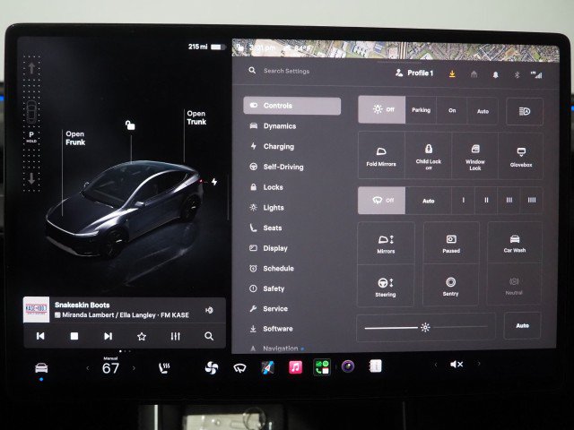 Used 2026 Tesla Model Y Long Range AWD/4WD image 35