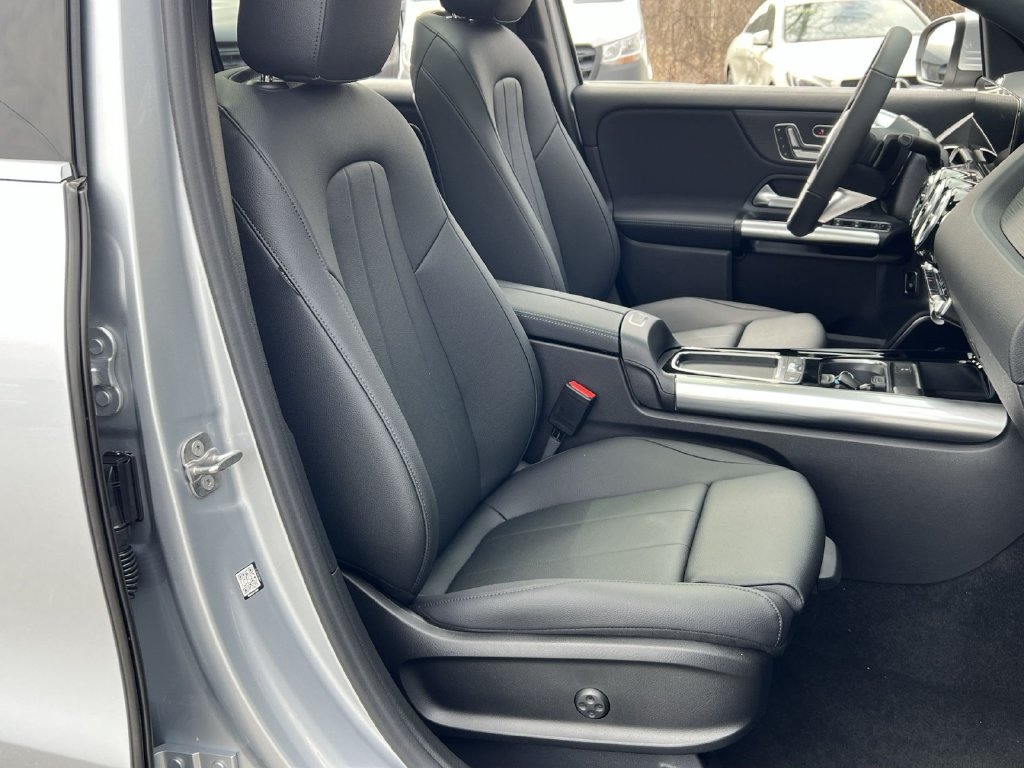 Used 2026 Mercedes-Benz GLA 250 4MATIC image 26