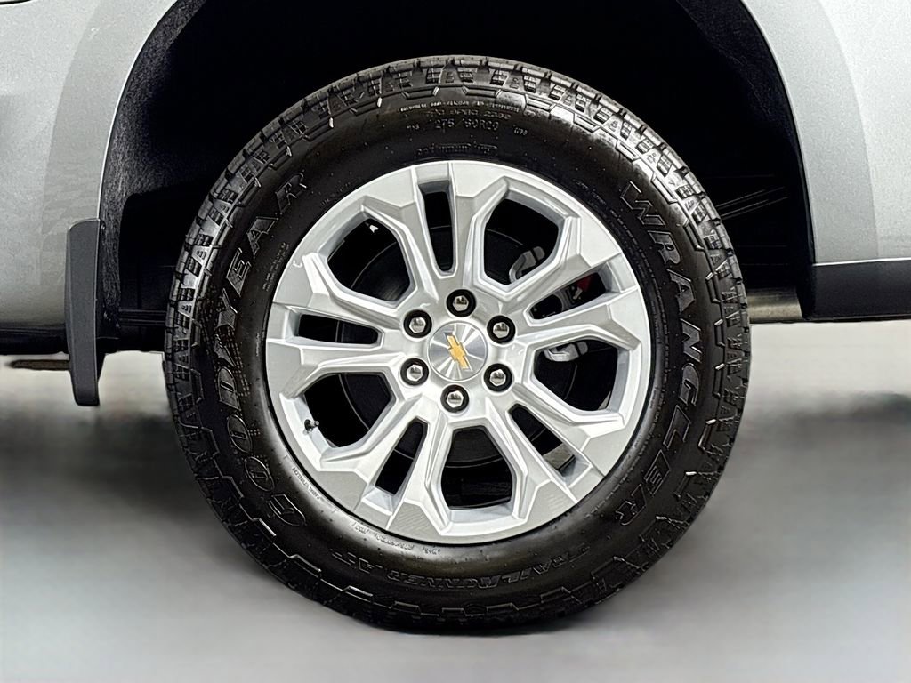 New 2026 Chevrolet Silverado 1500 LTZ w/ LTZ Premium Package image 32