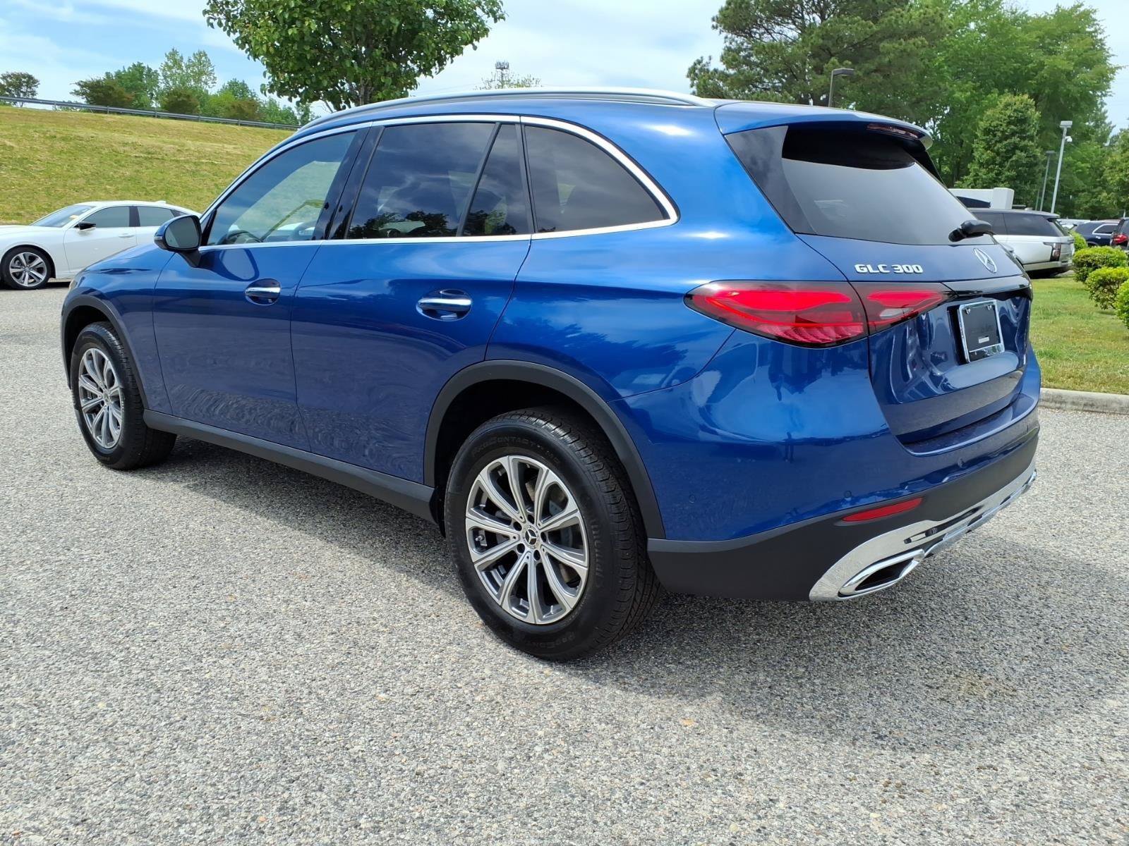 New 2026 Mercedes-Benz GLC 300 image 8