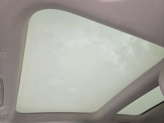 Used 2020 Mercedes-Benz GLC 300 image 23