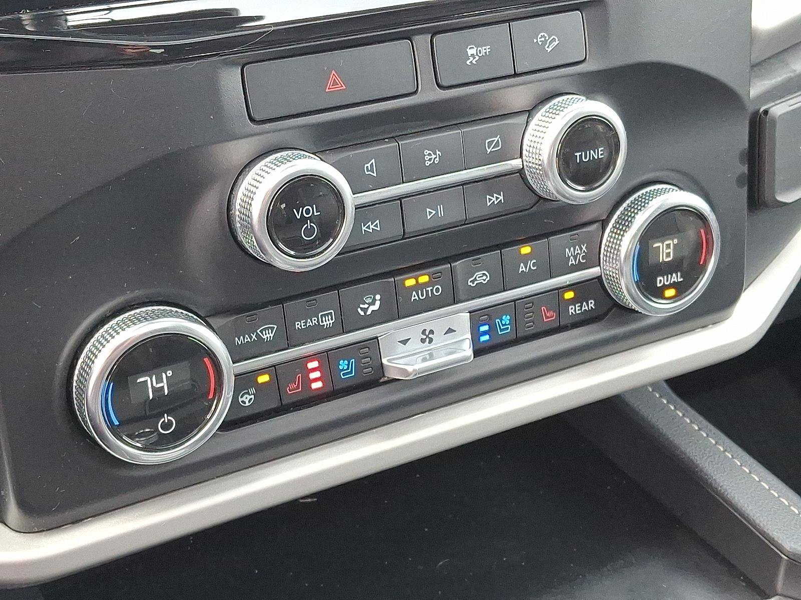 Used 2023 Ford Expedition Max XLT image 17