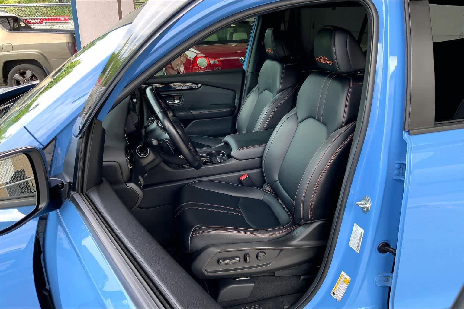 Used 2024 Honda Pilot TrailSport image 8