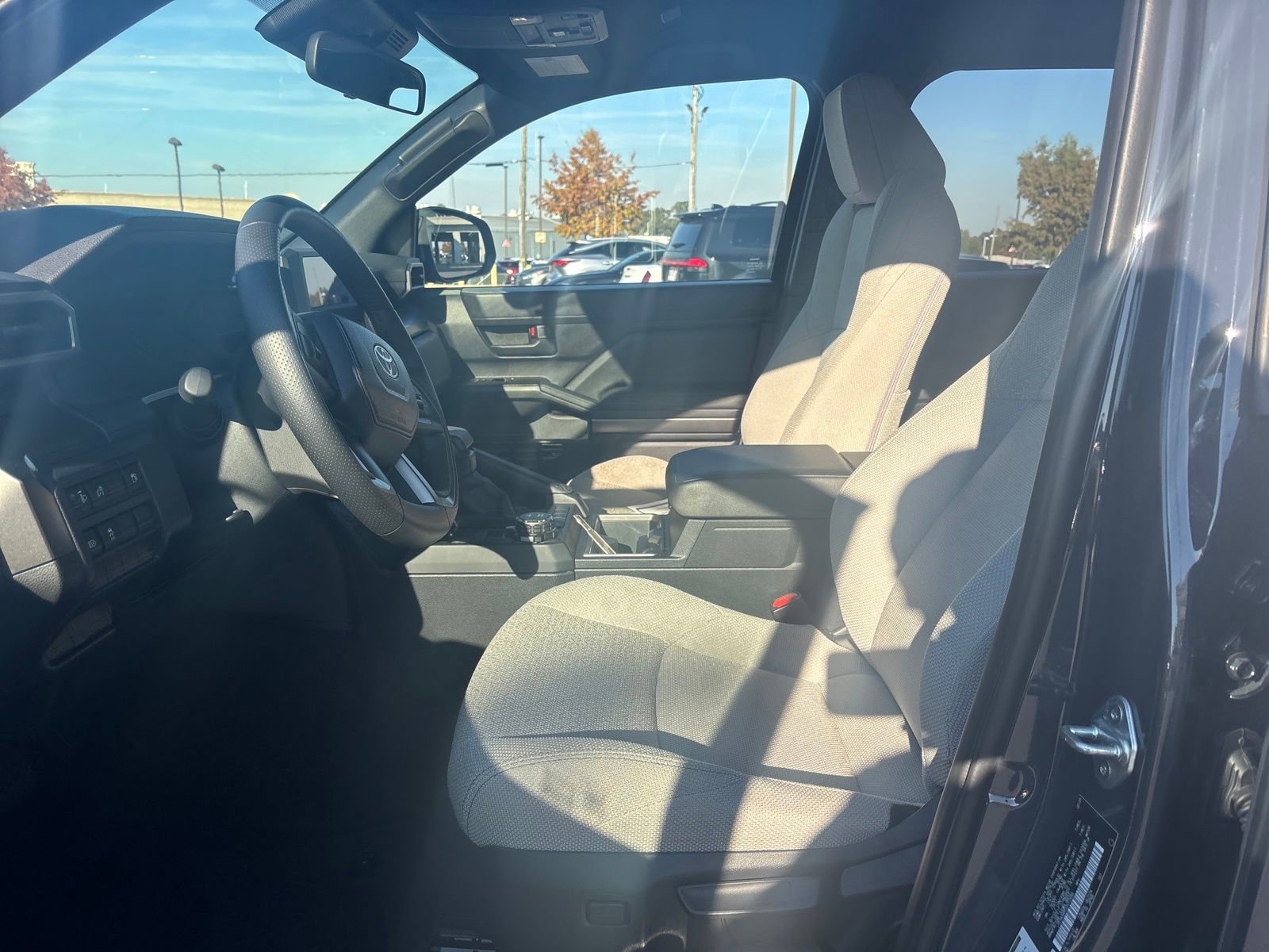 Used 2025 Toyota 4Runner SR5 image 9