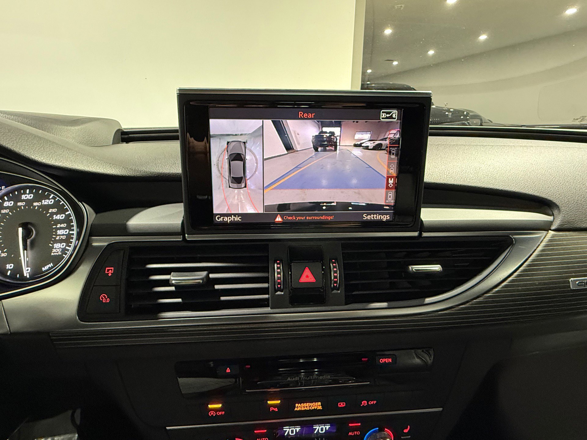 Used 2018 Audi S6 Prestige w/ Prestige Package image 33