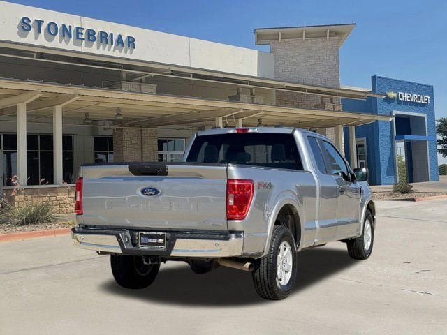 Used 2023 Ford F150 XLT w/ Trailer Tow Package image 5