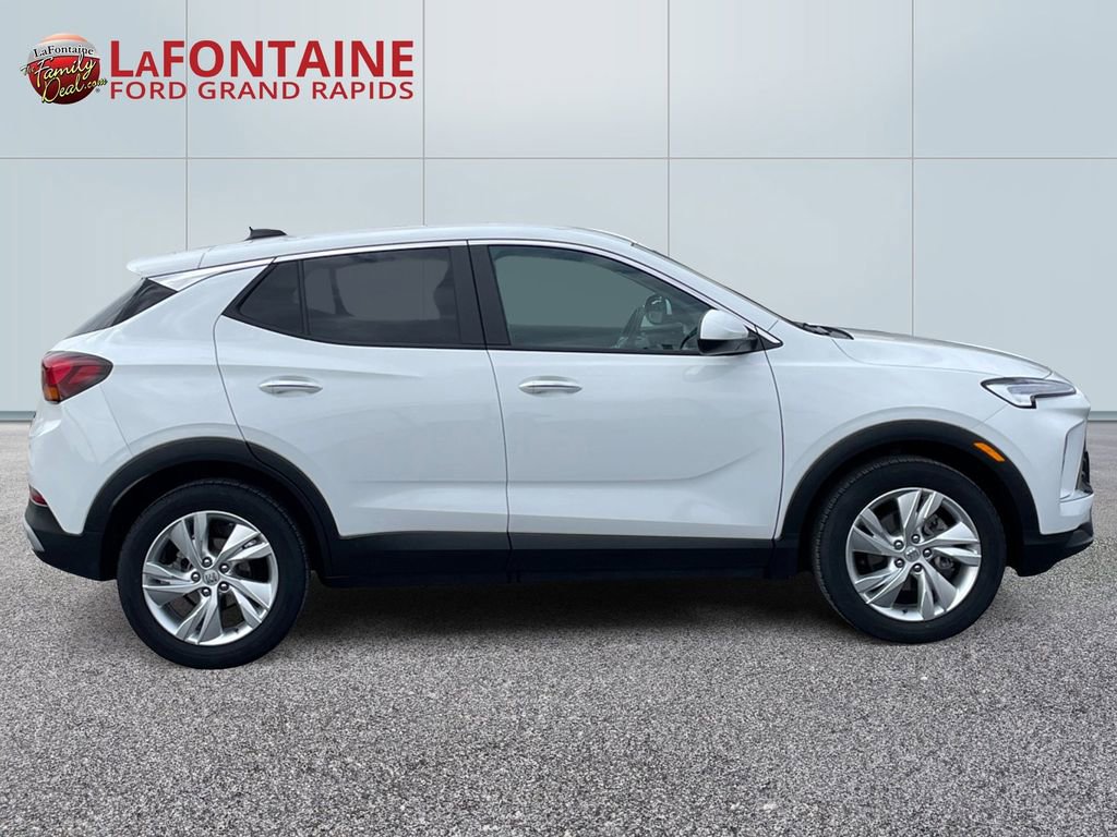 Used 2025 Buick Encore GX Preferred FWD image 7