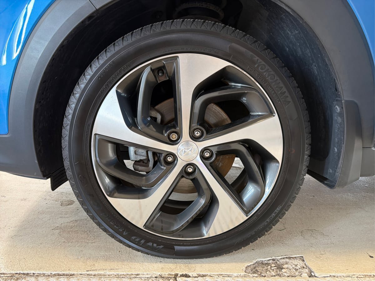 Used 2016 Hyundai Tucson Limited w/ Option Group 03 AWD/4WD image 13