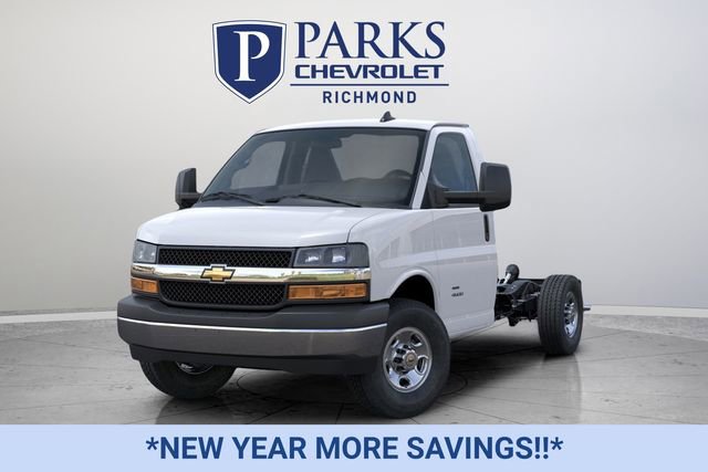 New 2025 Chevrolet Express 3500 w/ Power Convenience Package image 6