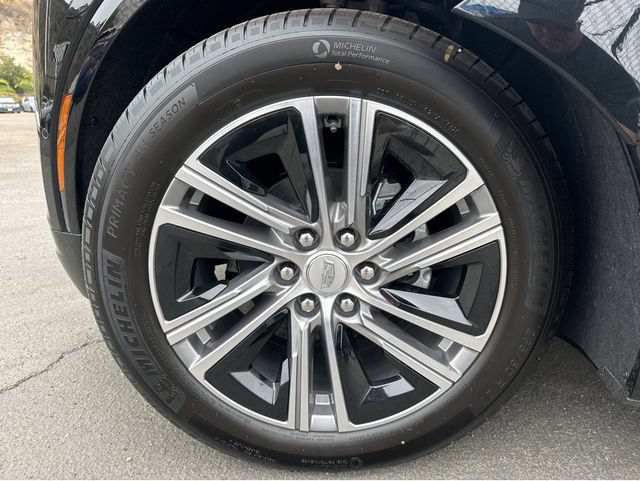 New 2026 Cadillac Lyriq Luxury w/ LPO, Floor Liner Package AWD/4WD image 17