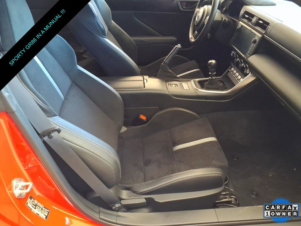Used 2024 Toyota GR86 Premium image 9