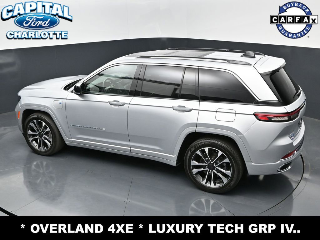 Used 2022 Jeep Grand Cherokee Overland w/ Advanced Protech Group III AWD/4WD image 31
