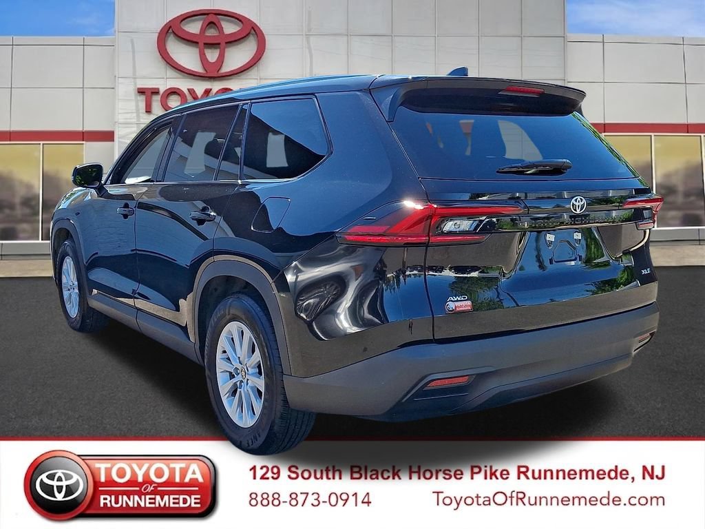 Certified 2025 Toyota Grand Highlander AWD image 4