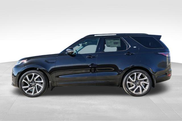 Certified 2025 Land Rover Discovery Dynamic SE AWD/4WD image 8