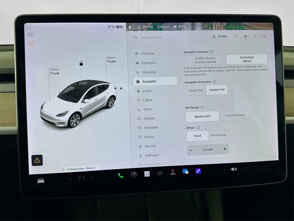 Used 2021 Tesla Model Y Long Range image 31