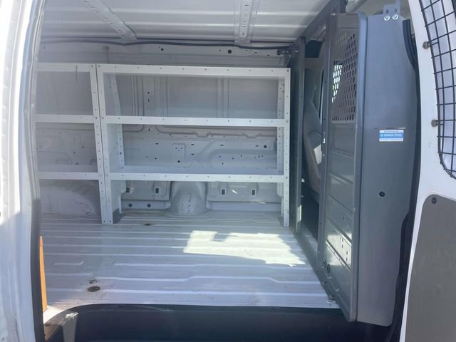 Used 2014 Ford E-250 and Econoline 250 w/ Power Group image 7