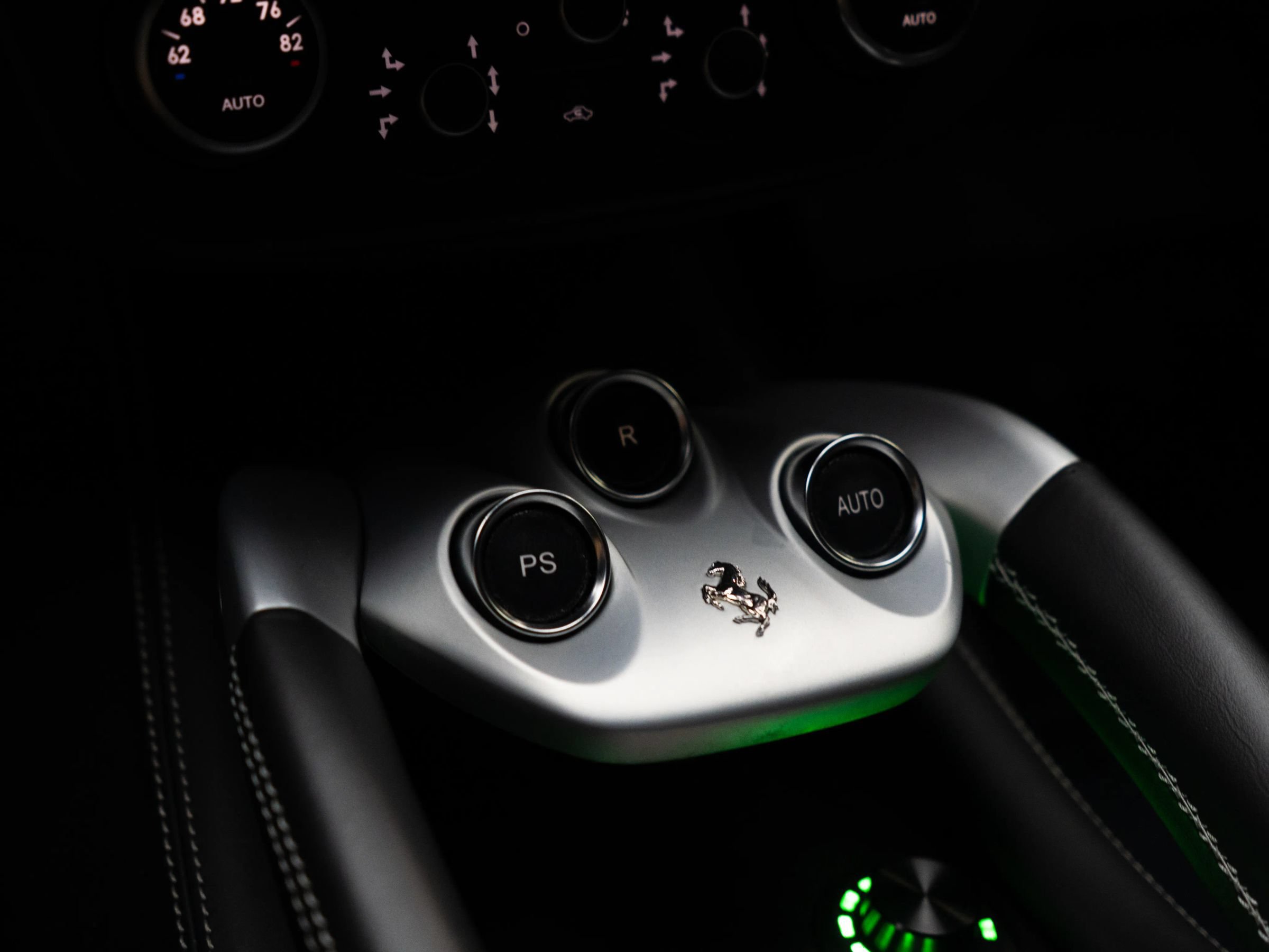 Used 2012 Ferrari FF AWD/4WD image 31
