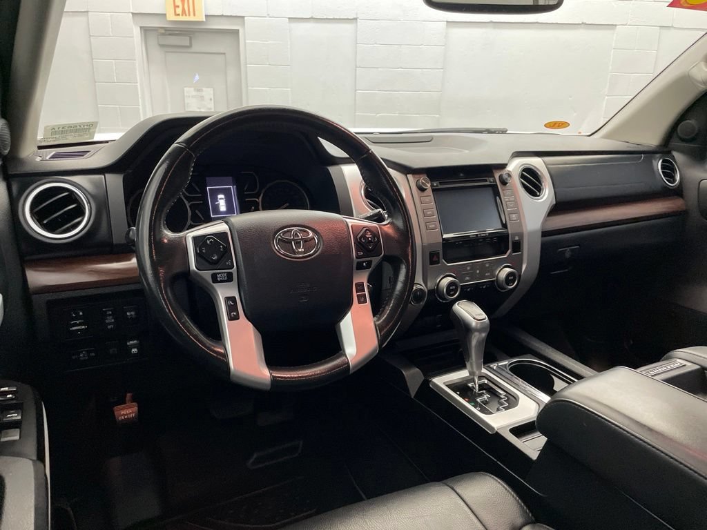 Used 2018 Toyota Tundra Limited w/ Limited Premium Package AWD/4WD image 13
