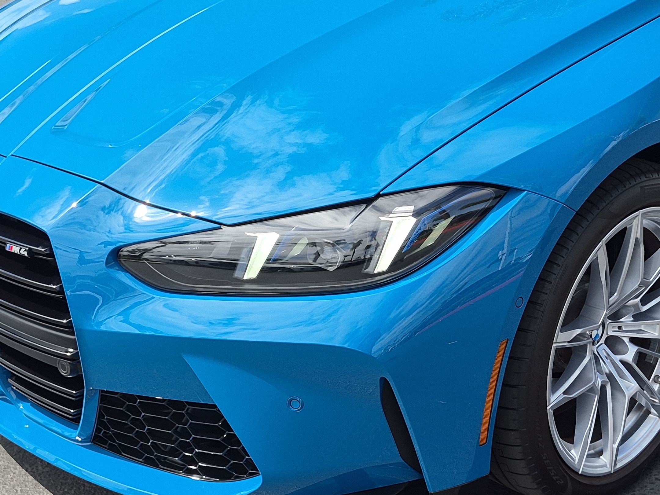 Used 2026 BMW M4 Coupe w/ Executive Package RWD image 6
