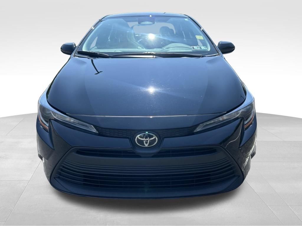 Certified 2024 Toyota Corolla LE FWD image 8