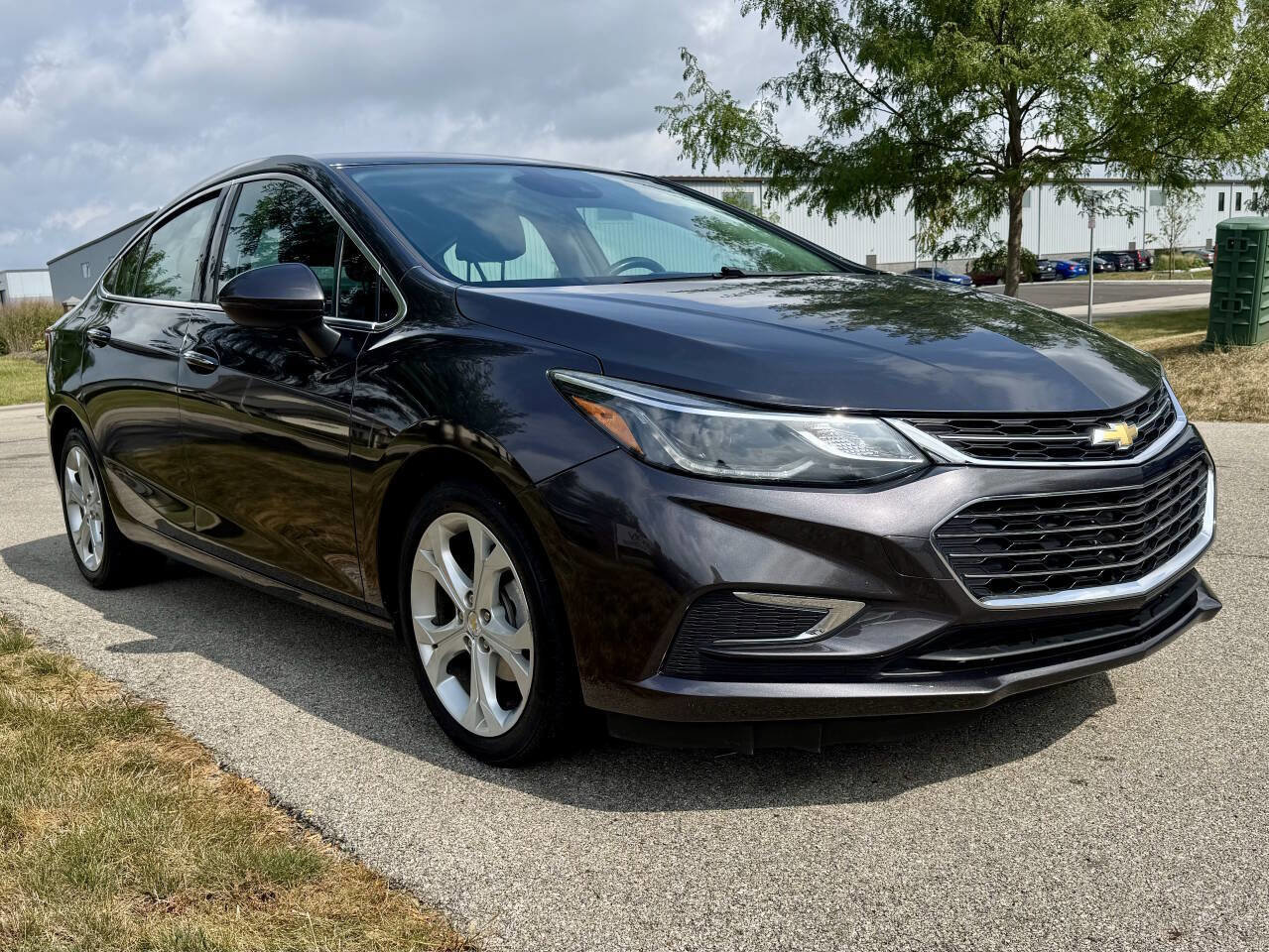 Used 2016 Chevrolet Cruze Premier w/ Enhanced Convenience Package image 4