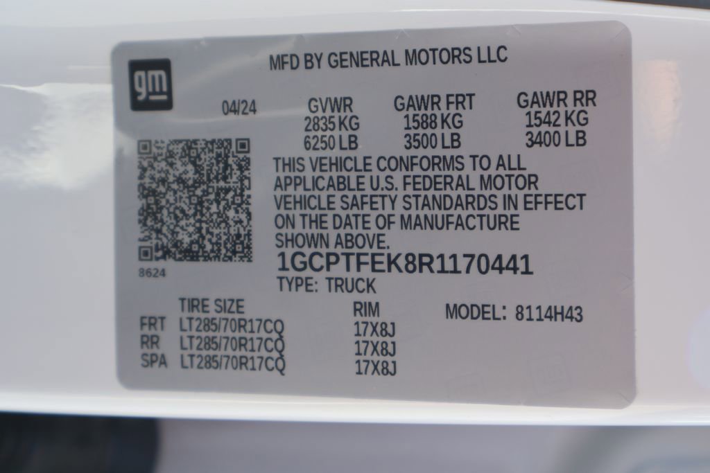 Used 2024 Chevrolet Colorado ZR2 w/ ZR2 Convenience Package III image 17