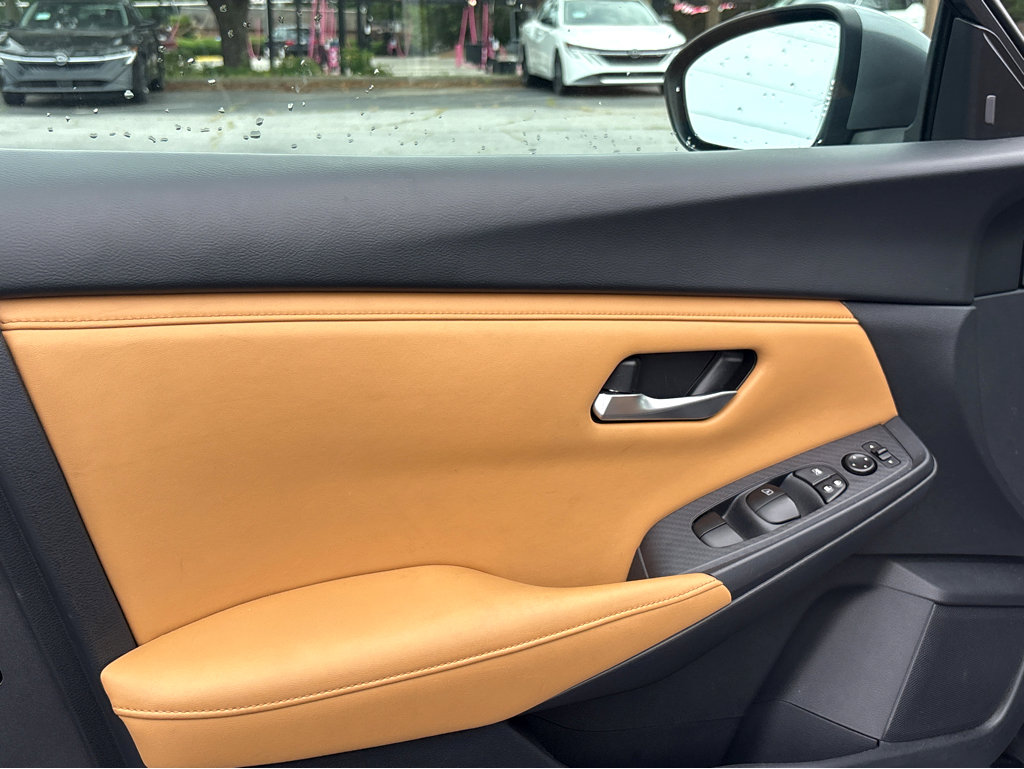 Used 2023 Nissan Sentra SV w/ SV Premium Package FWD image 22