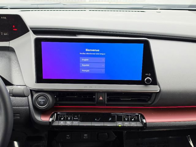 Used 2024 Toyota Prius Prime Premium FWD image 27