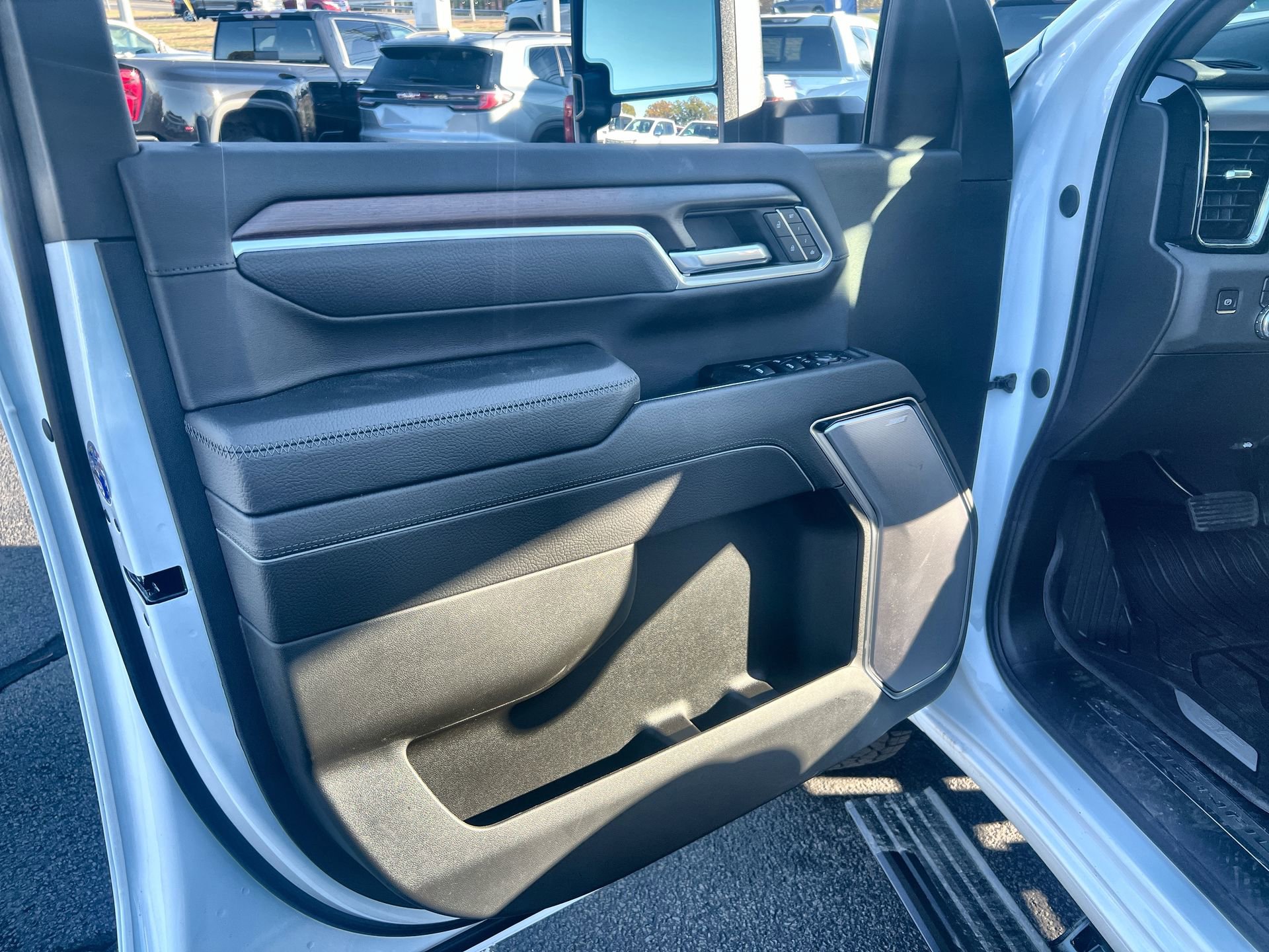 New 2026 GMC Sierra 2500 Denali w/ Denali Reserve Package image 51