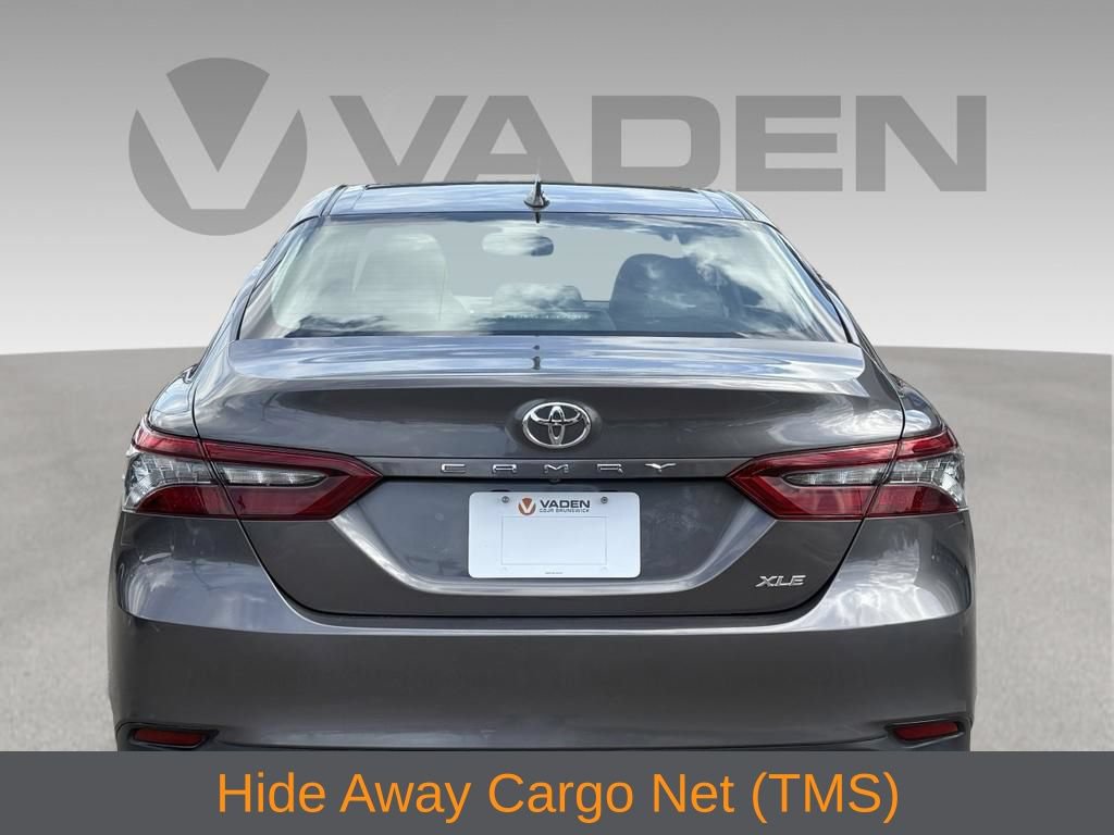 Used 2021 Toyota Camry XLE FWD image 4