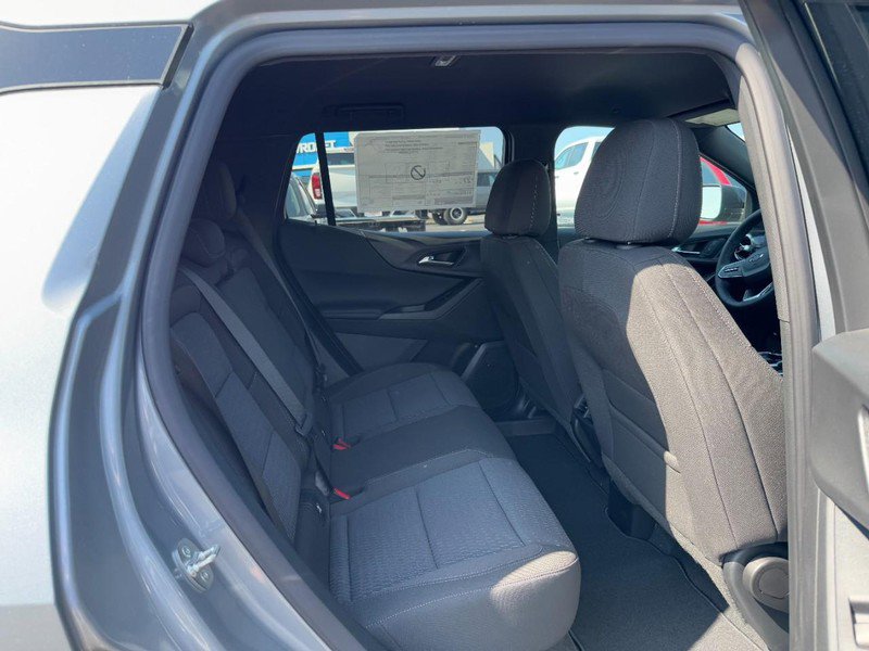 New 2026 Chevrolet Equinox LT image 5